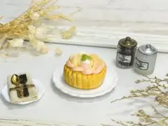 ミニチュアスイーツ♡白桃シャルロットケーキ♡樹脂粘土♡ミニチュアケーキ♡フルーツ
