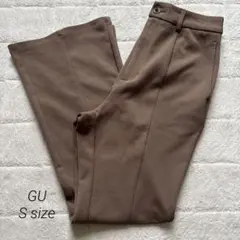 GU ブラウン フレアパンツ　スラックス ボタン ゴムウエスト　S