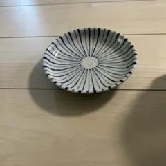 青いストライプ模様の小皿4枚セット