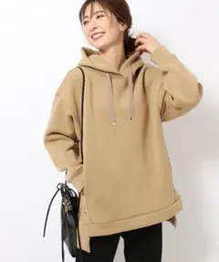 佐田真由美さん着用 BARNYARDSTORM ダンボール切替パーカー　1