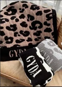 GYDA ヒョウ柄ブランケット