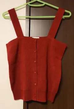 GU　ニットキャミソール