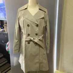 美品　ベーシック　ベージュ ダブルブレスト トレンチコート