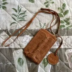 Item thumbnail for item 2bba6bb7-3917-45a5-b9d1-bcb735bbaac8