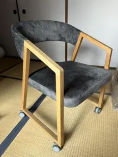 宮崎椅子　D chair キャスター付き ダイニングチェア ナラ材のサムネイル