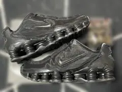 Nike Shox Comme des Garçons ブラック