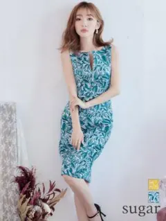 【匿名発送】ERUKEI＊バストカットデザインタイトミディアムドレス