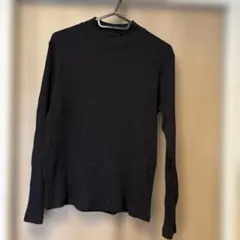 UNIQLO リブハイネックT