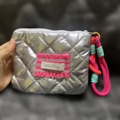 ポーチ　シルバー　ネオン　蛍光　ストラップ　おしゃれ　筆箱　化粧ポーチ　かばん