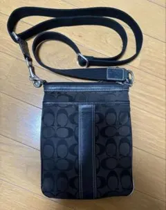 COACH シグネチャー ショルダーバッグ ブラック