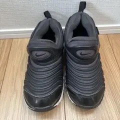 Nike ダイナモ　ブラック　21.5cm
