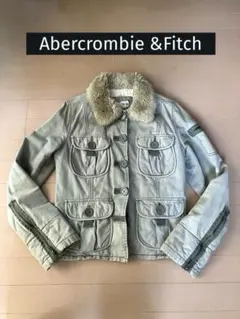 Abercrombie＆Fitch　カーキ　ファー付きミリタリージャケット