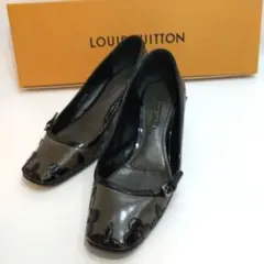 Louis Vuitton フラワーモチーフ パンプス