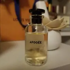 香水　ルイヴィトンアポジェ　10ml 試してみた】APOGÉE (アポジェ) ルイ・ヴィトンのリアルな口コミ