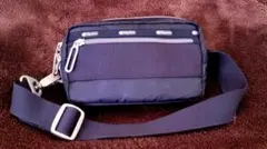 LeSportsac ショルダーバッグ ボディバッグ ユニセックス メンズにも