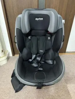 Aprica クルリラR129 ISOFIX対応 チャイルドシート - メルカリ