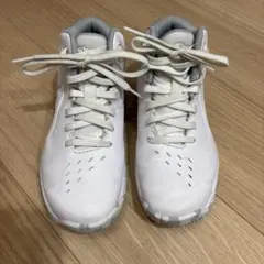 子供用　アシックス　バスケットシューズ