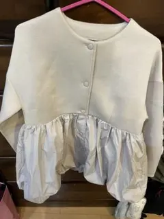 しまむら　バルーンブルゾン　ペプラムノーカラー アイボリー