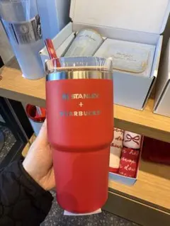 韓国スタバ★限定ホリデーSTANLEY +STARBUCKS レッドタンブラー