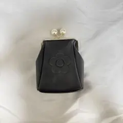 MARY QUANT 黒　フラワーモチーフデイジーパール　がま口ポーチ