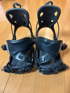 FLOW フロー ビンディング Mサイズ ブラック リアエントリー スノーボード