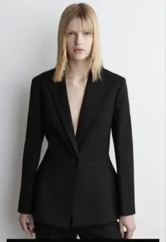 Item thumbnail for item f16d5fab-b9a5-435d-be40-3c184d34b7fd