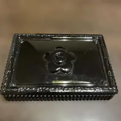 マリークアントパウダのサムネイル