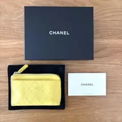 CHANEL フラグメントケース