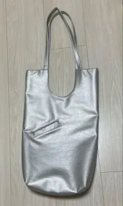 un/neu ミニポケシンプルレクタングルトート シルバー