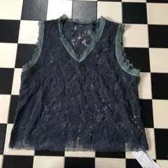 P079 アラモード　ベスト　サイズF
