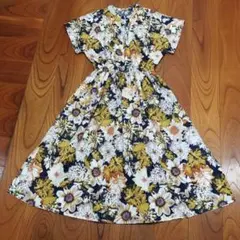 【M〜Lサイズ】ロイスクレヨン　フレアワンピース