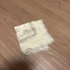 NANA RICCI 花柄ハンカチ