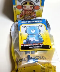 MEGA SPACE MOLLY 100% ケアベア