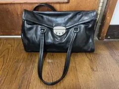 Item thumbnail for item 0530d66d-a404-4f21-b443-8f3fd8a80fb1