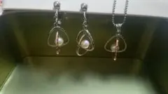 P.H(SV)/Pi 淡水パール チタンイヤリング ネックレストップ付3点セット