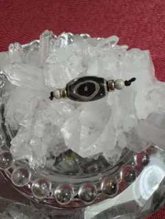 超激レア珍品‼︎ 小盧至純 白閃電五眼天珠 - メルカリ