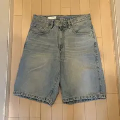 Item thumbnail for item 0cf3b8c0-b86b-491c-8e78-4ae7c6849df4