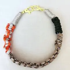 パラコード編み　ハンドストラップ オレンジカーキ　ハンドメイド　あーきゃん