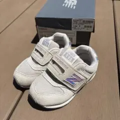 【12.5cm】ニューバランス996ベビー ホログラム