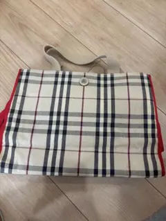 BURBERRY ノバチェック トートバッグのサムネイル