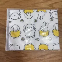 【新品未使用未開封】ミッフィー　おむつ替えマット　シート　miffy たまひよのサムネイル
