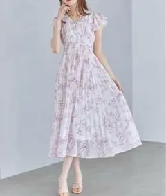 最終値下げtoccoclosetパール付きネックリボン水彩ラインフラワープリーツ