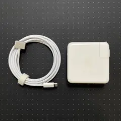 Item thumbnail for item e2bb2c9a-0d16-4890-93d2-c9ce413d65b3