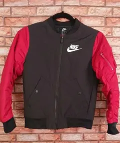 NIKE ジュニア  中綿ジャケット スタジャン ブルゾン MA-1