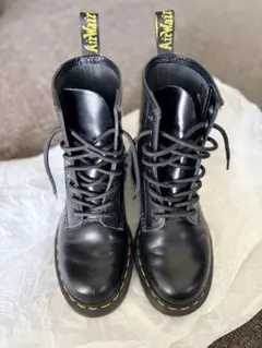 ドクターマーチン（Dr. Martens）1460 8ホールブーツ　UK4 23