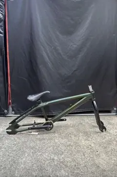 BMXフレーム ダークグリーン おまけ付きのサムネイル