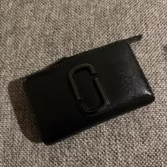 MARC JACOBS 二つ折り財布 ブラックのサムネイル