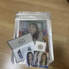 最安値twice 新品未使用未開封 公式 TWICE UNIV. ツウィ