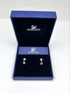 Swarovski クリスタルドロップピアス