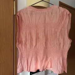 ピンク フリル ノースリーブシャツ